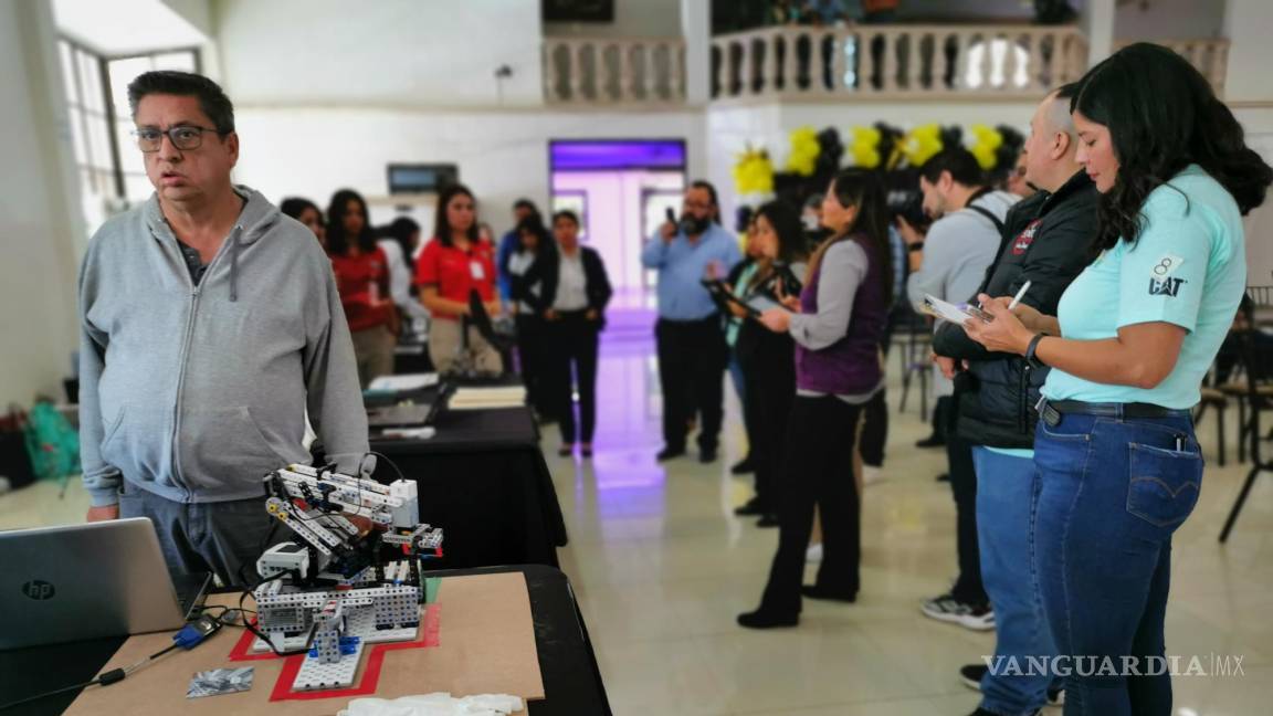 Promueven equidad de género en preparatorias de Acuña; grupo WIN organiza concurso de carreras STEM para mujeres