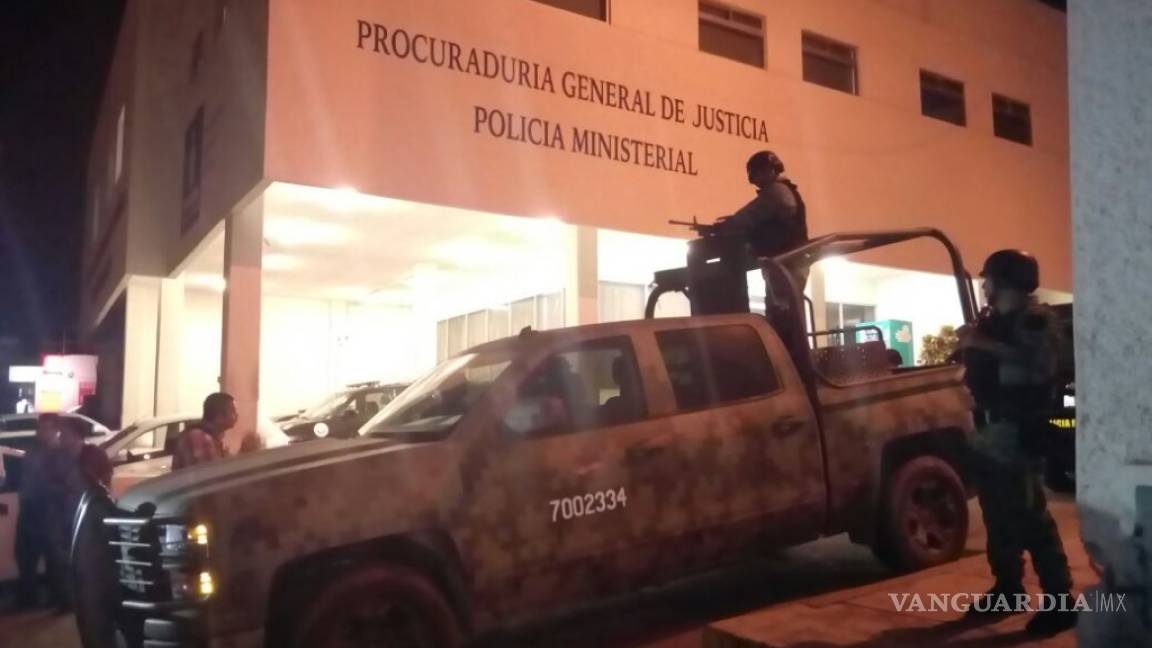 Policía de Sinaloa es interrogada e investigada por el Ejército