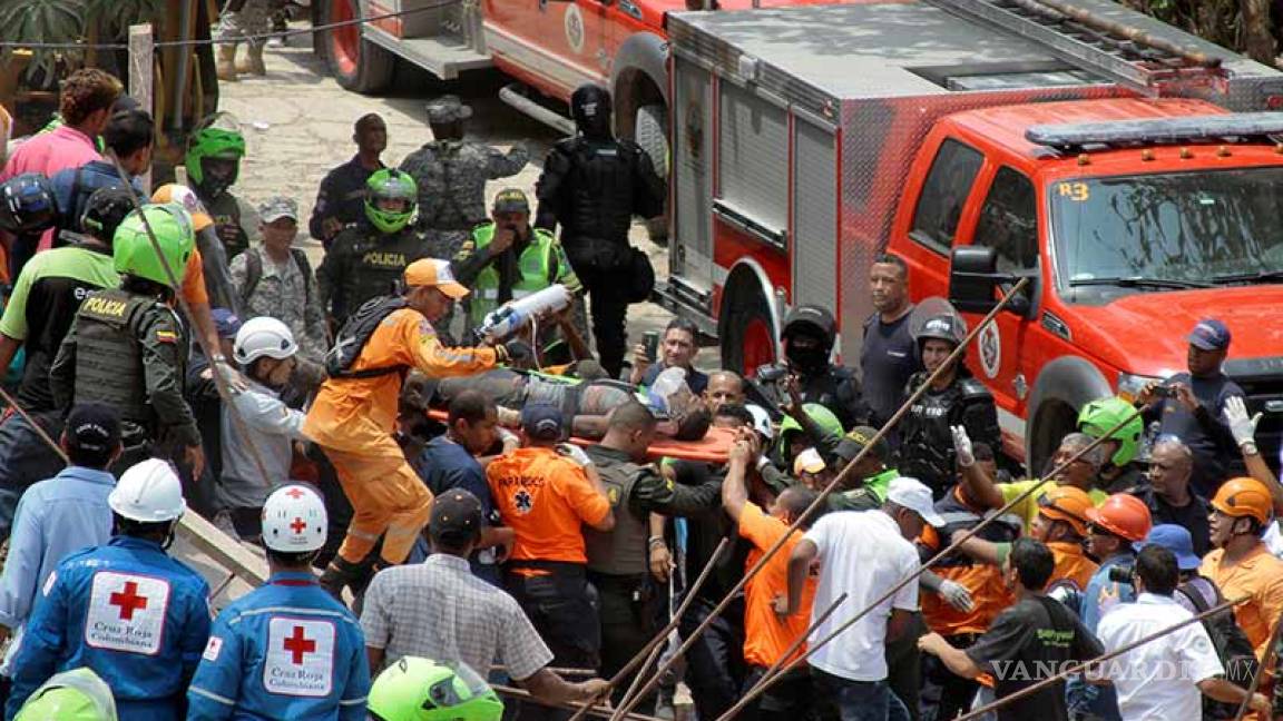 Van 10 muertos por colapso de un edificio en Colombia
