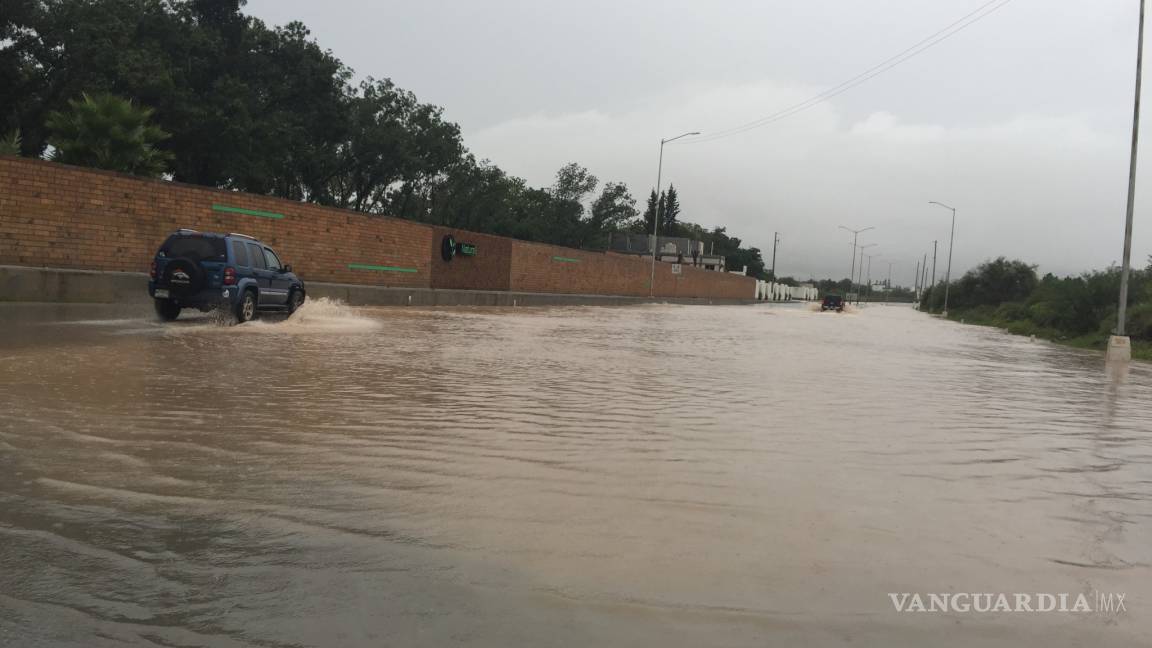 Persisten las lluvias e inundaciones en Saltillo
