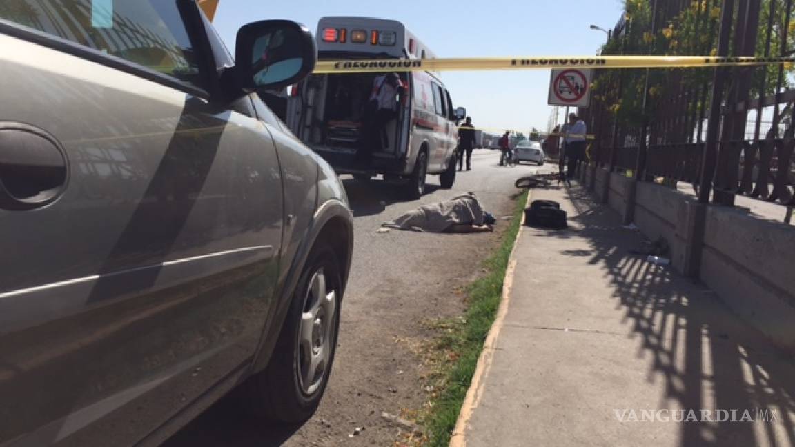 Automovilista le causa la muerte a ciclista en Torreón
