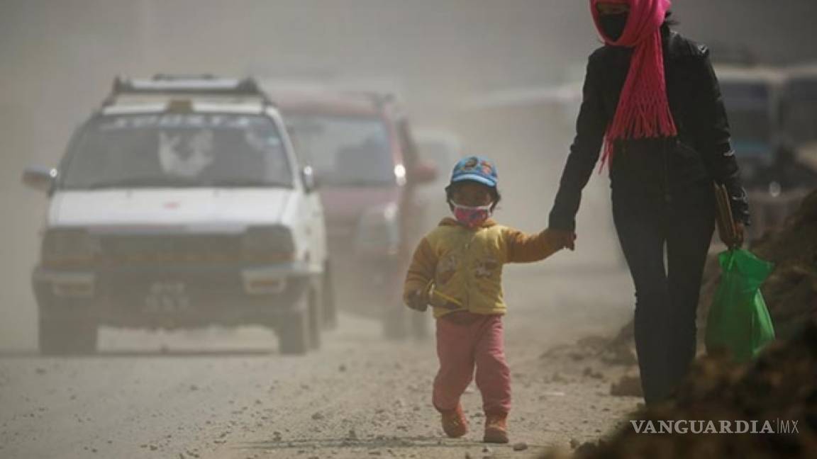 La OMS lanza alerta; más de 1.7 millones de niños mueren al año por contaminación