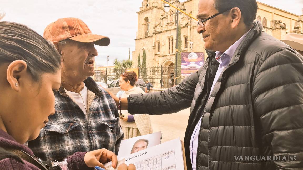 Continúa Javier Guerrero con recolección de firmas en Coahuila; recibe muestras de apoyo en redes