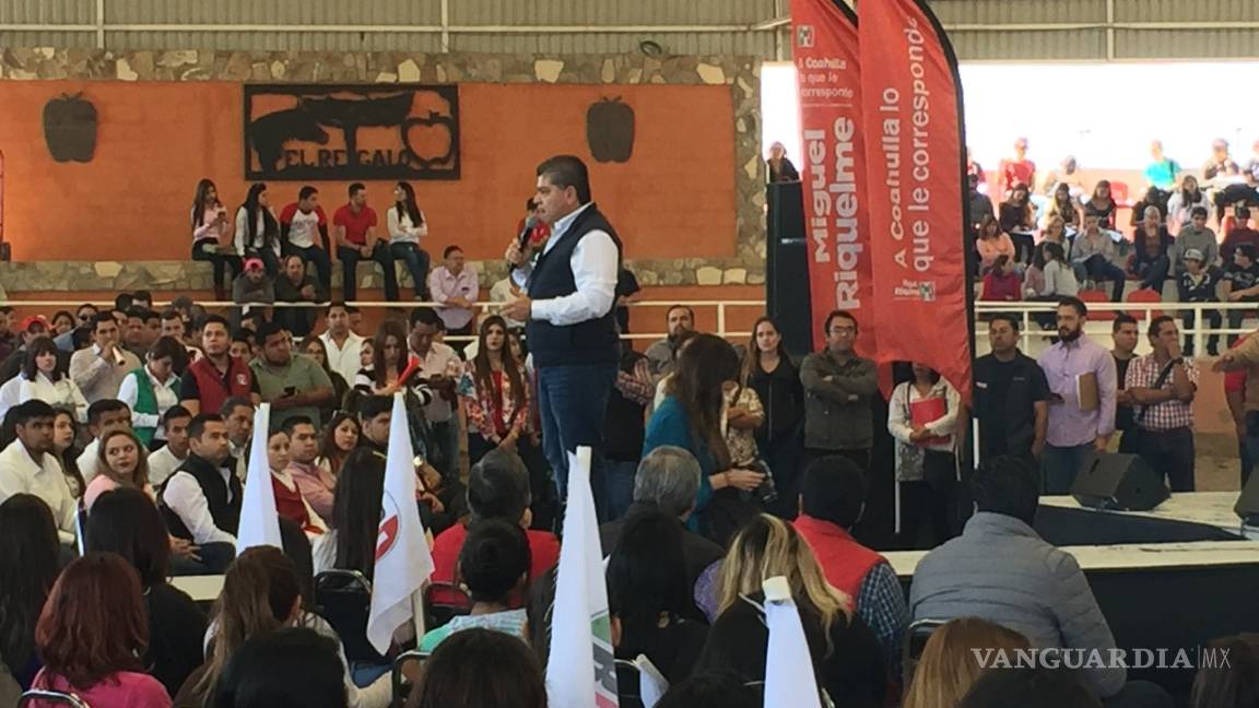 Miguel Ángel Riquelme invita a jóvenes a su cierre de precampaña