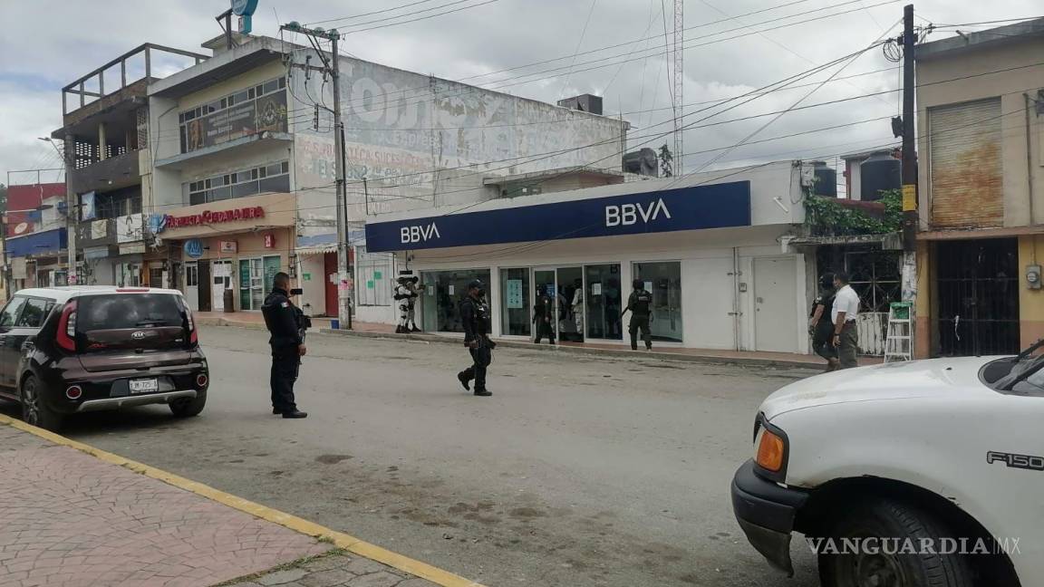 Intentan robar banco con explosivo falso en Veracruz