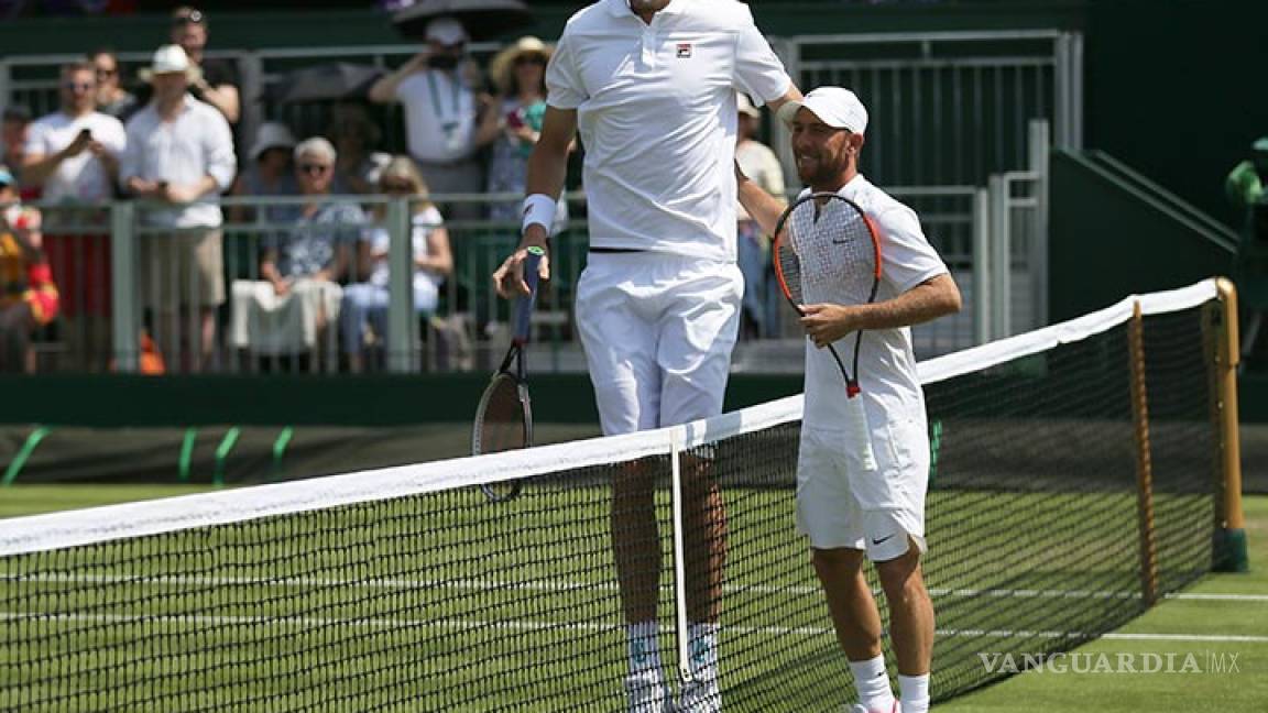 Tenistas comparten divertida imagen de Wimbledon