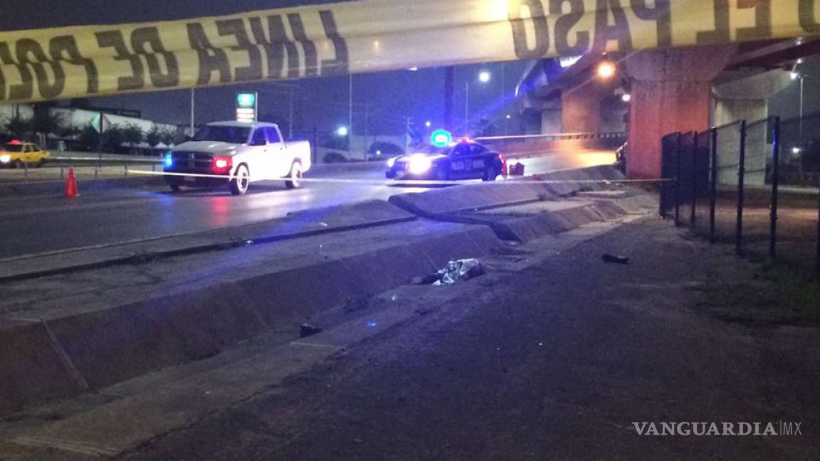Hombre muere por no portar el cinturón de seguridad; se cae de puente en Saltillo