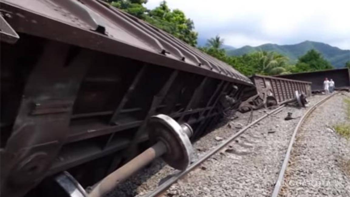 Descarrila tren en Colima; transportaba acero de Peña Colorada