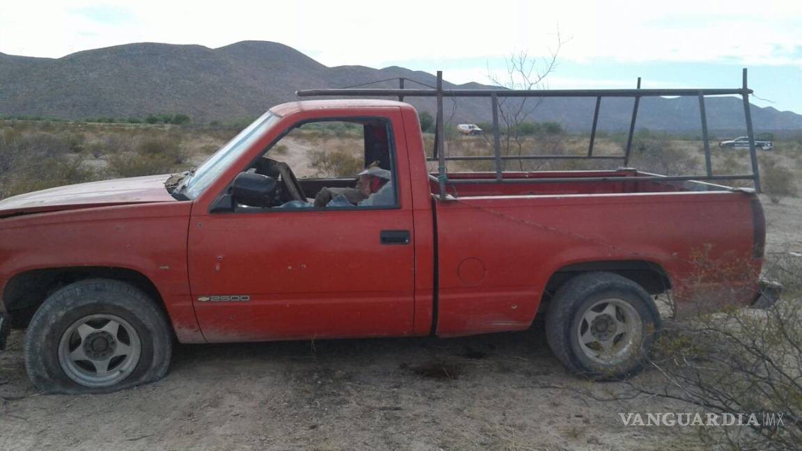 Localizan cuatro cuerpos sin vida a bordo de pick up en Durango