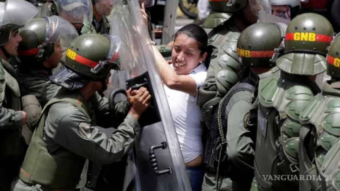 Oposición venezolana realiza 'trancazo' en nueva protesta