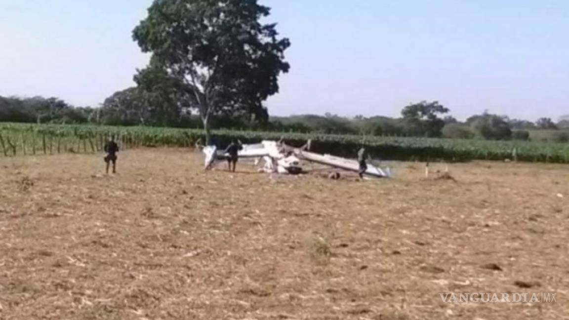 Mueren 2 tripulantes de aeronave que se desplomó en Jalisco