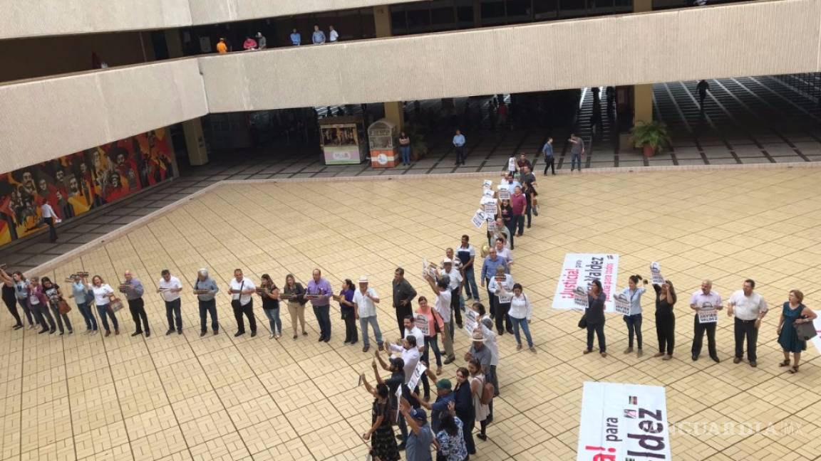 Protestan para exigir justicia para Javier Valdez en Sinaloa