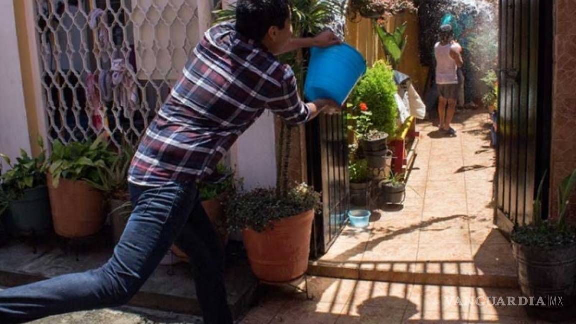 Detienen A Por Desperdiciar Agua En Cdmx