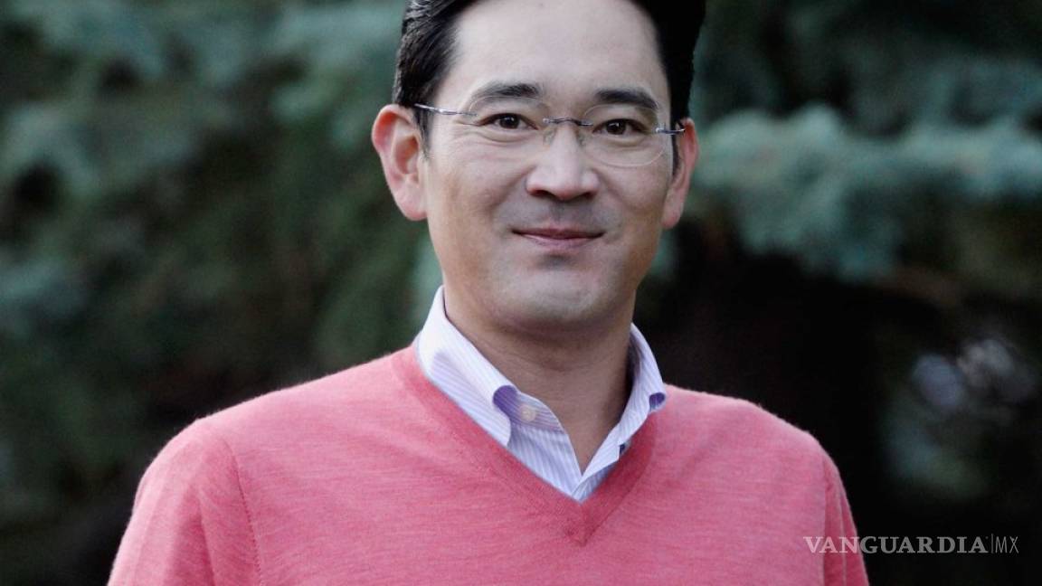 Emiten orden de arresto contra heredero de Samsung