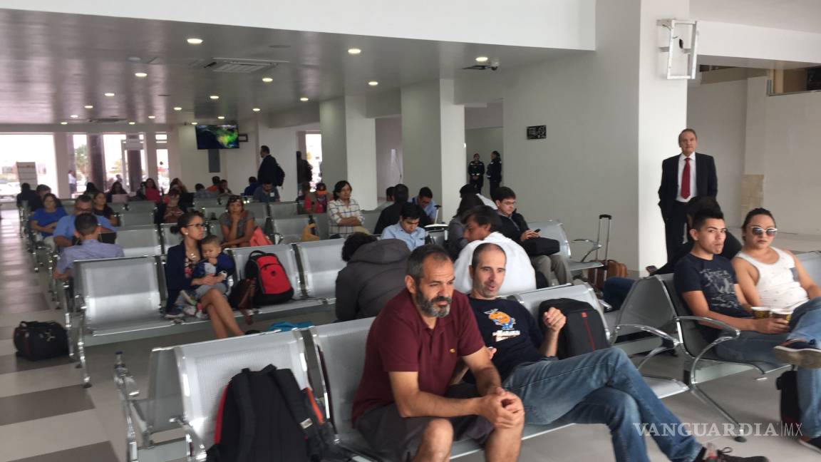 Llega tarde 4 horas avión de Aeroméxico a Ramos Arizpe