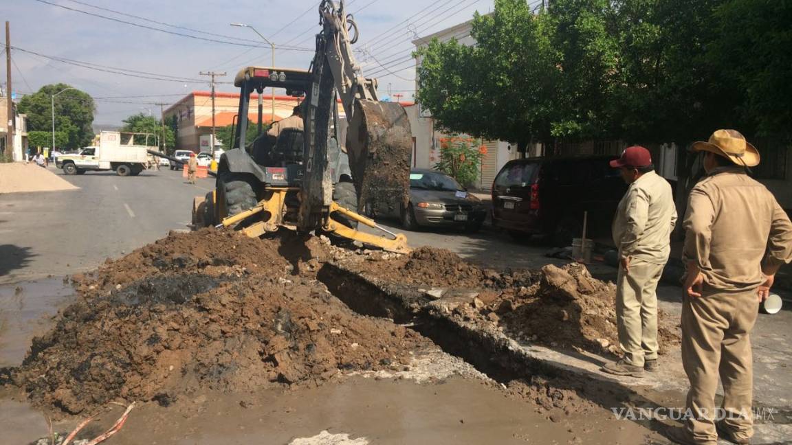 Repone Simas Torreón colector colapsado en el centro de la ciudad