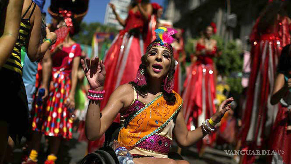 Inicia Carnaval en Brasil tras recesión