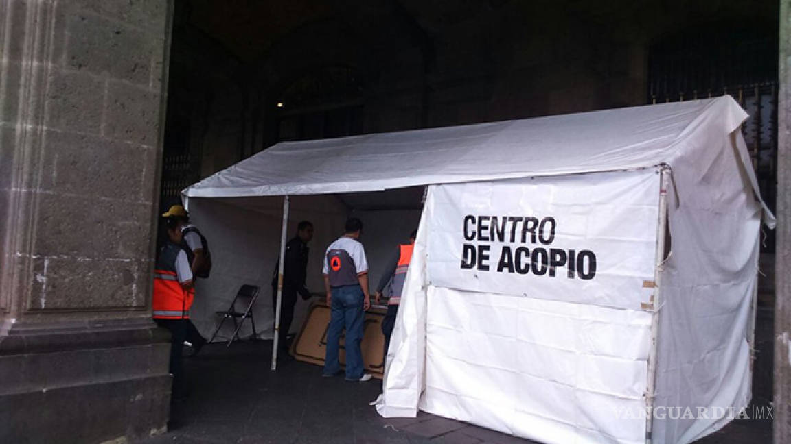 Instalan en CDMX centro de acopio en apoyo a Ecuador