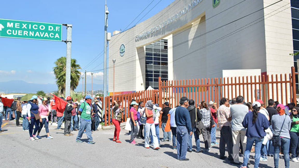 Liberan a maestros detenidos por bloquear sedes de evaluación en Morelos