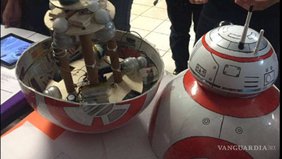 Alumnos de Politécnico crean sus propios robots al estilo de Star Wars
