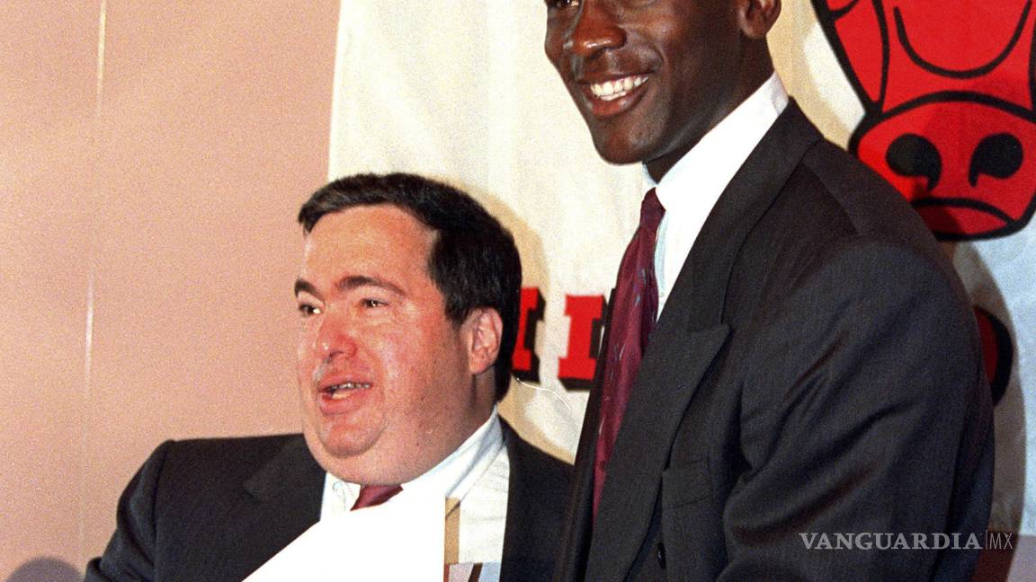 Fallece Jerry Krause, ex gerente de los Bulls de Michael Jordan