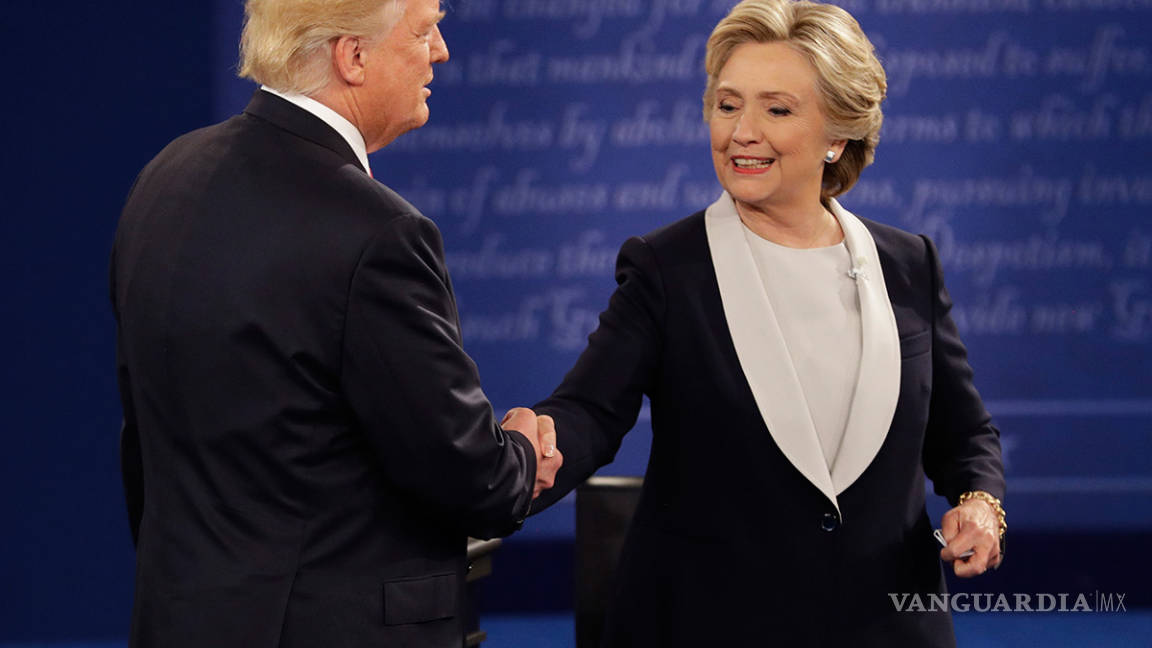 Segundo debate Trump-Clinton; Donald acepta que evadió impuestos y se disculpa por video