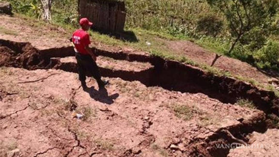 Se desgaja cerro y colapsan 20 casas en montaña de Guerrero
