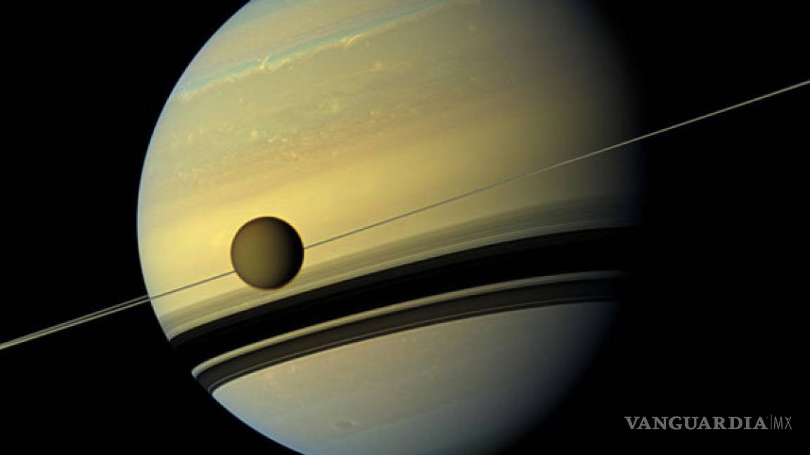 Titán, luna de Saturno, tiene los ingredientes necesarios para albergar vida