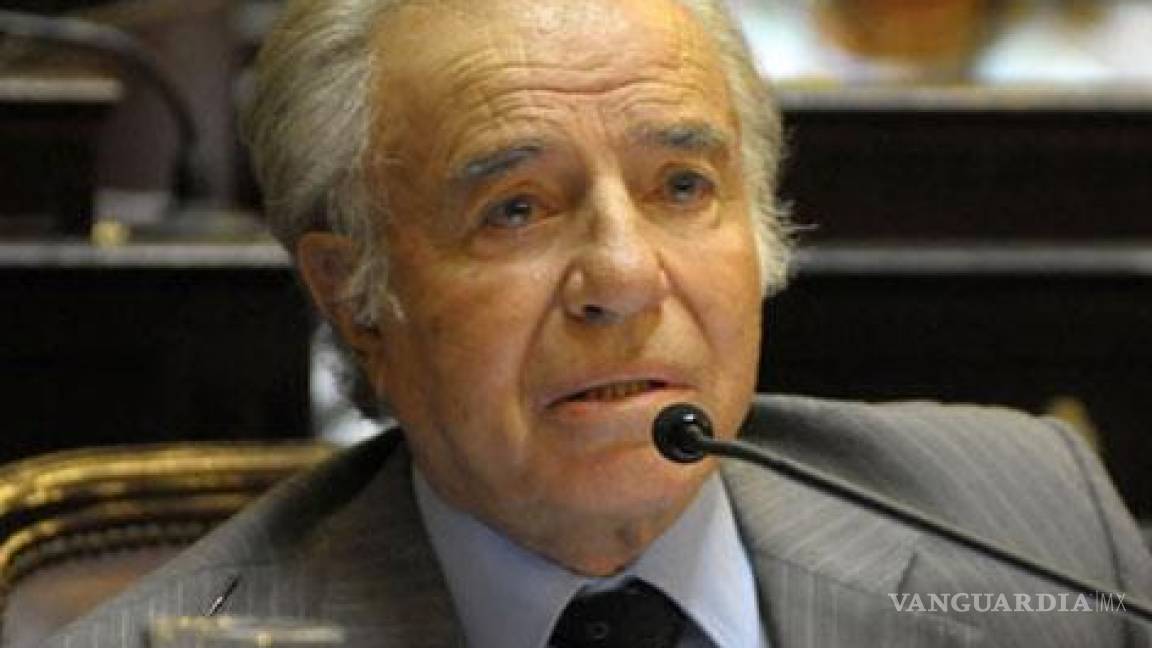 Piden que Carlos Menem sea expulsado del Senado argentino
