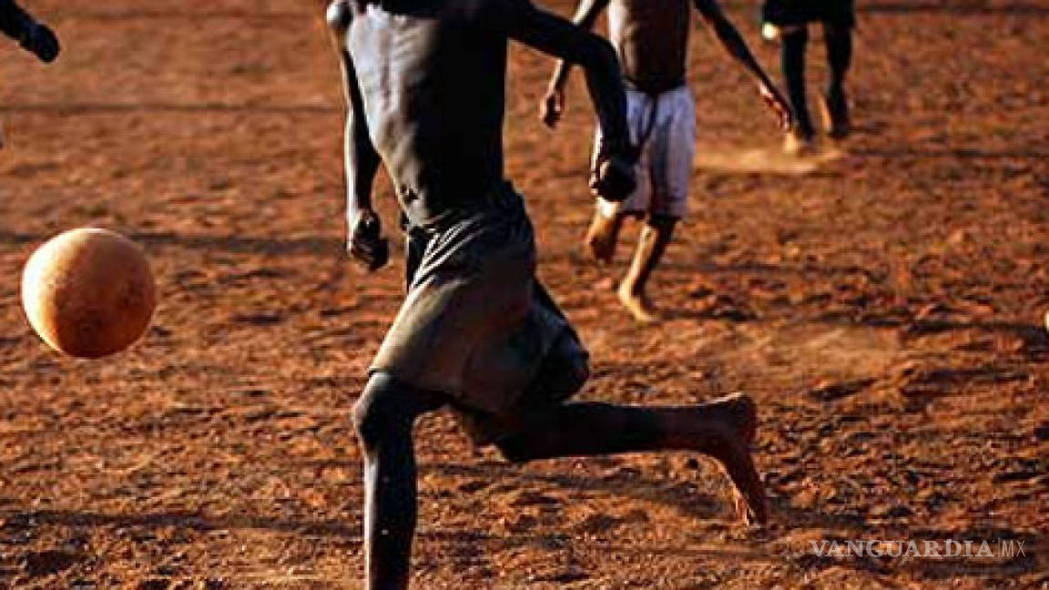 Tráfico de niños futbolistas, otra forma de esclavitud
