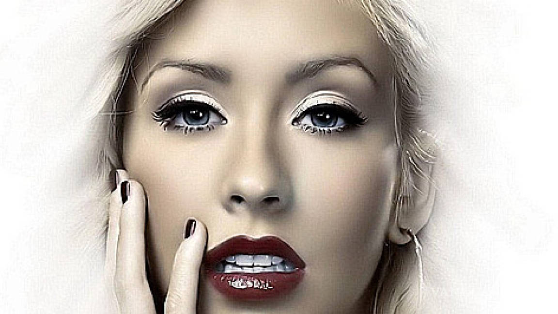 Christina Aguilera lanzará Lotus en noviembre