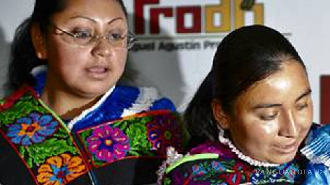 Indígenas Alberta y Teresa exigen reparación de daño
