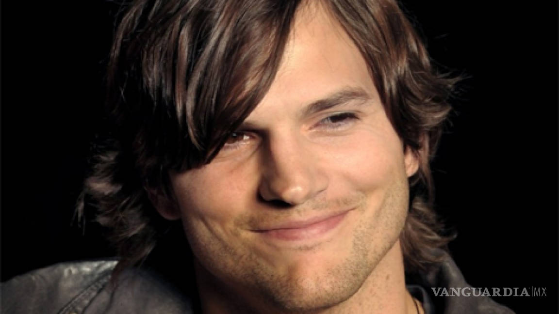 Ashton Kutcher llamó a Robert Pattinson 'vampiro gay'