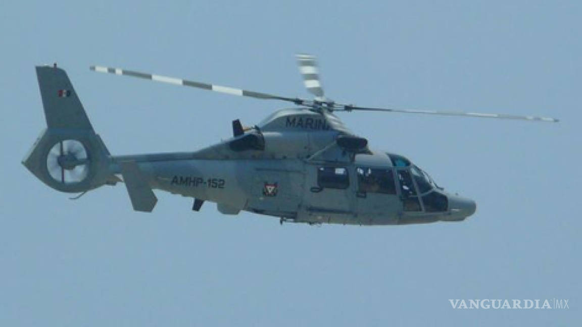 Helicóptero de la Marina &lt;i&gt;se esfuma &lt;/i&gt;con 4 a bordo