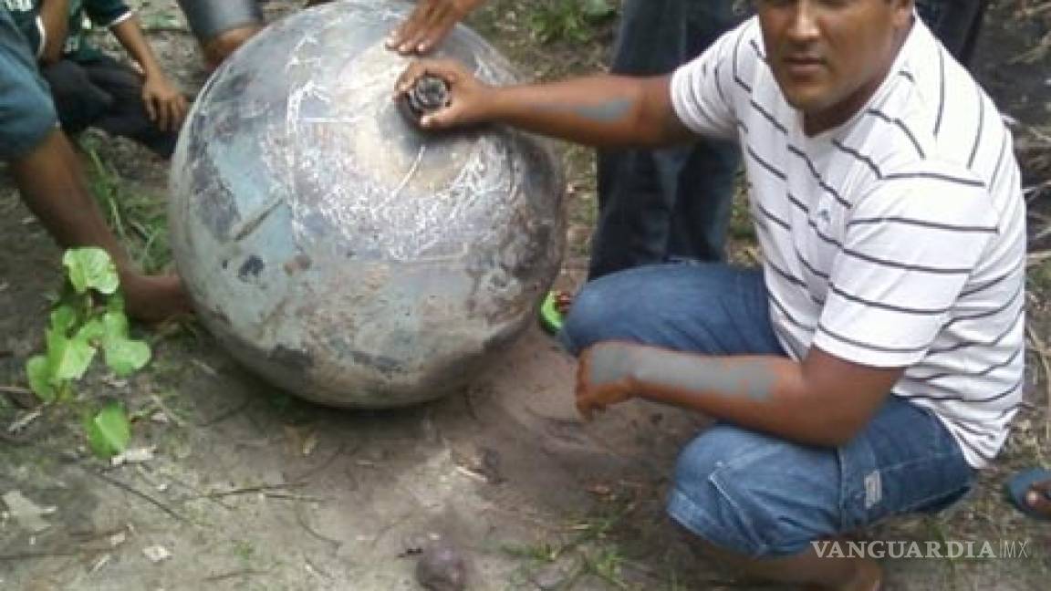 Investigan bola metálica que cayó del cielo en Brasil