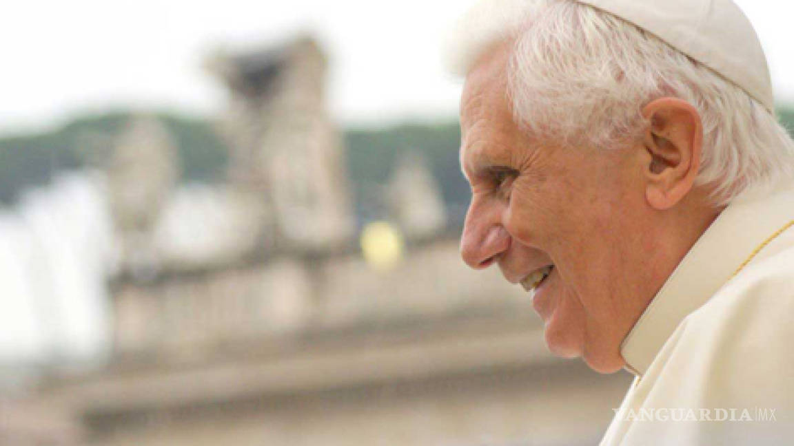 Conmemora Papa 60 años aniversario de su primera misa