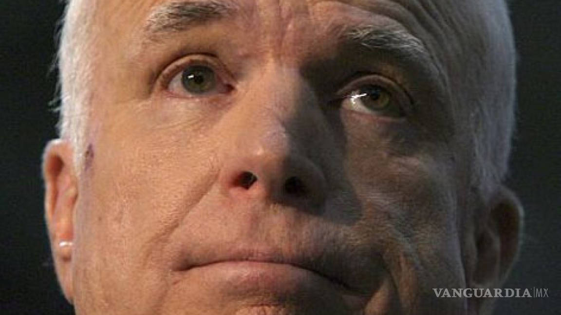 McCain critica política exterior de Obama