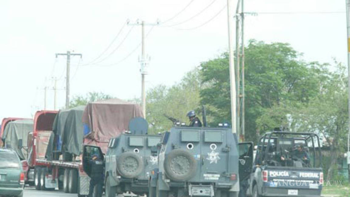 Aseguran en Tamaulipas convoy que transportaba unidades blindadas
