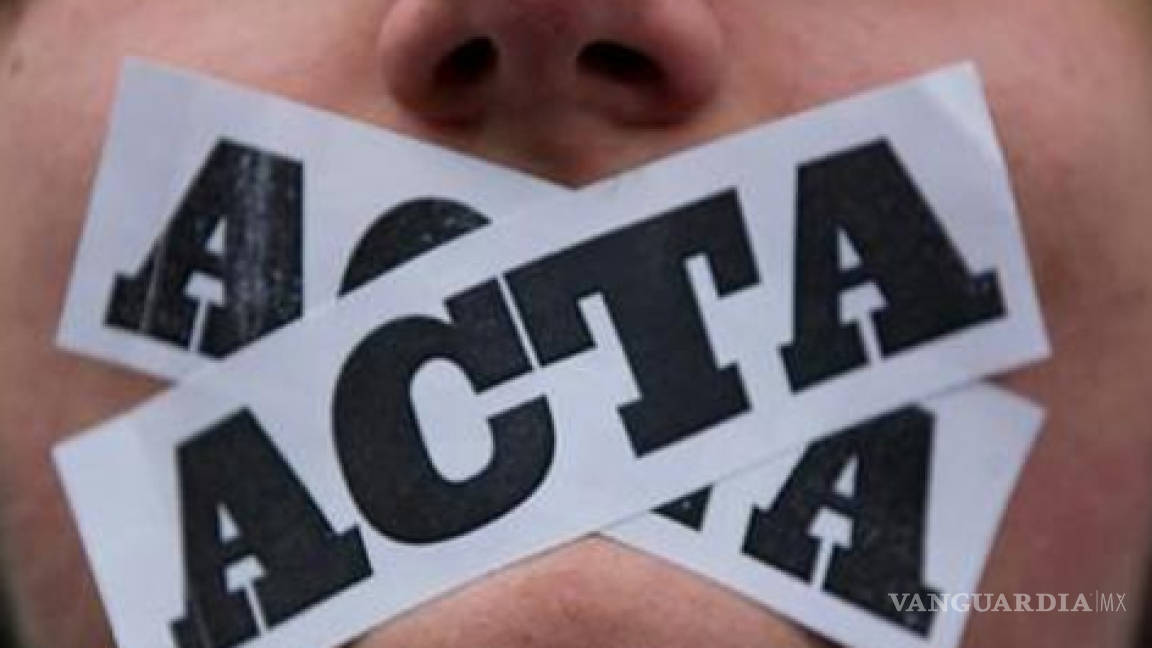 Alistan diputados extrañamiento a Calderón por firma del ACTA