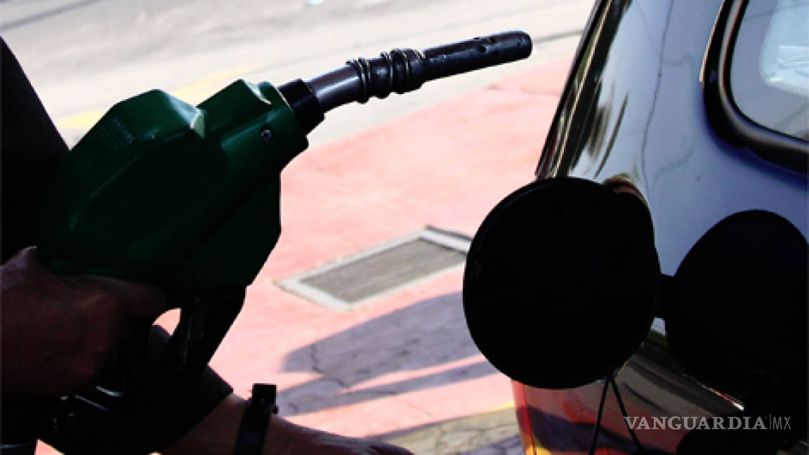 La gasolina en México, 'de las más baratas del mundo', defiende Ernesto Cordero