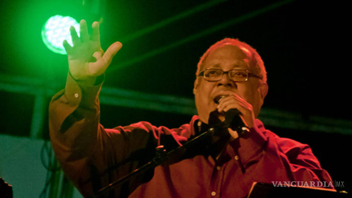 Ofrece Pablo Milanés un emotivo concierto a sus seguidores mexicanos