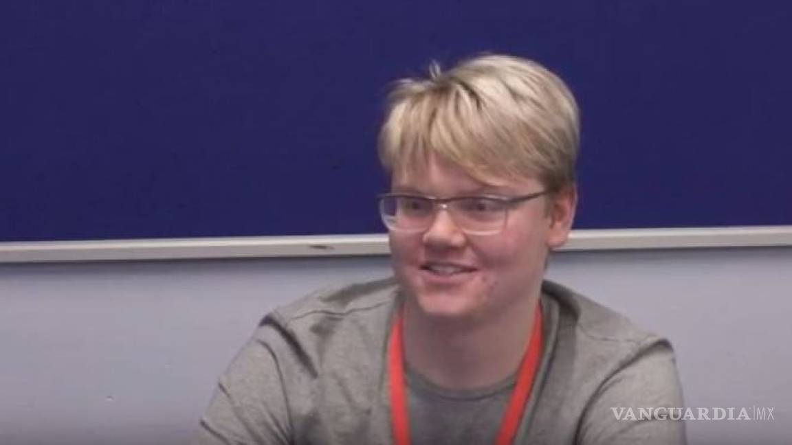 Estudiante británico de 17 años corrigió error a la NASA