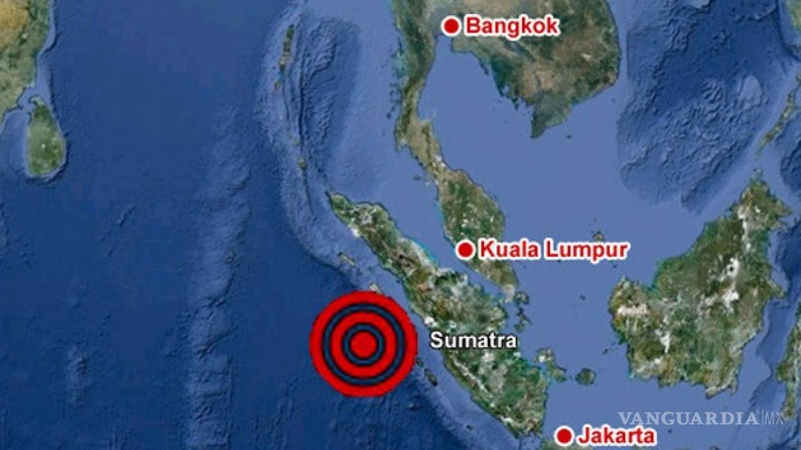 Terremoto de 7.9 grados richter afecta las costas de Indonesia