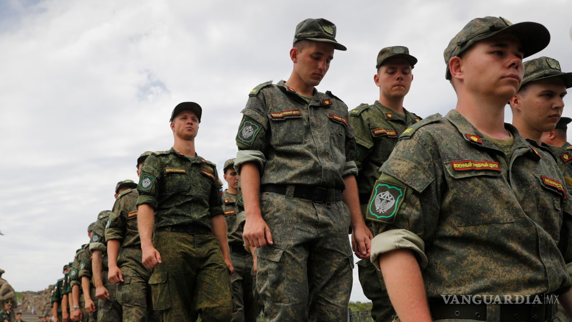 Rusia busca más soldados; aumenta edad máxima para cumplir con el servicio militar