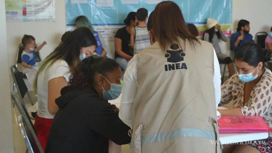 SEP busca a más de 11 mil voluntarios para apoyar al INEA