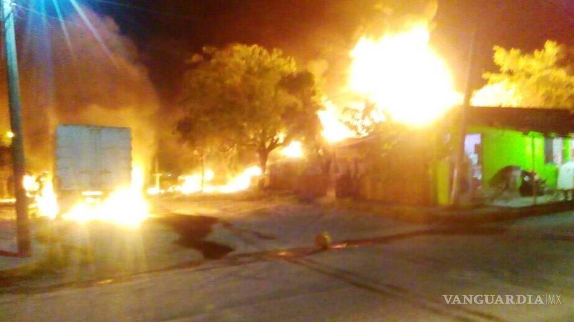 Explota depósito clandestino de carburante robado en Tamaulipas