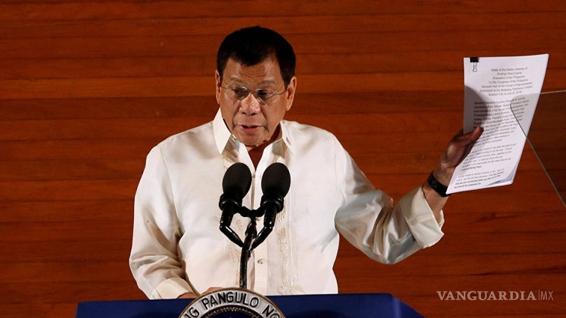 Presidente de Filipinas se compara con Hitler y dice que exterminaría a tres millones de drogadictos