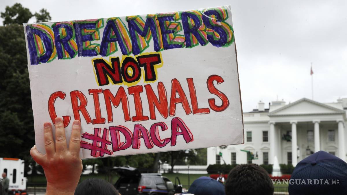 Trump refrenda su propuesta de ‘dreamers’ por muro $!Trump refrenda su propuesta de ‘dreamers’ por muro