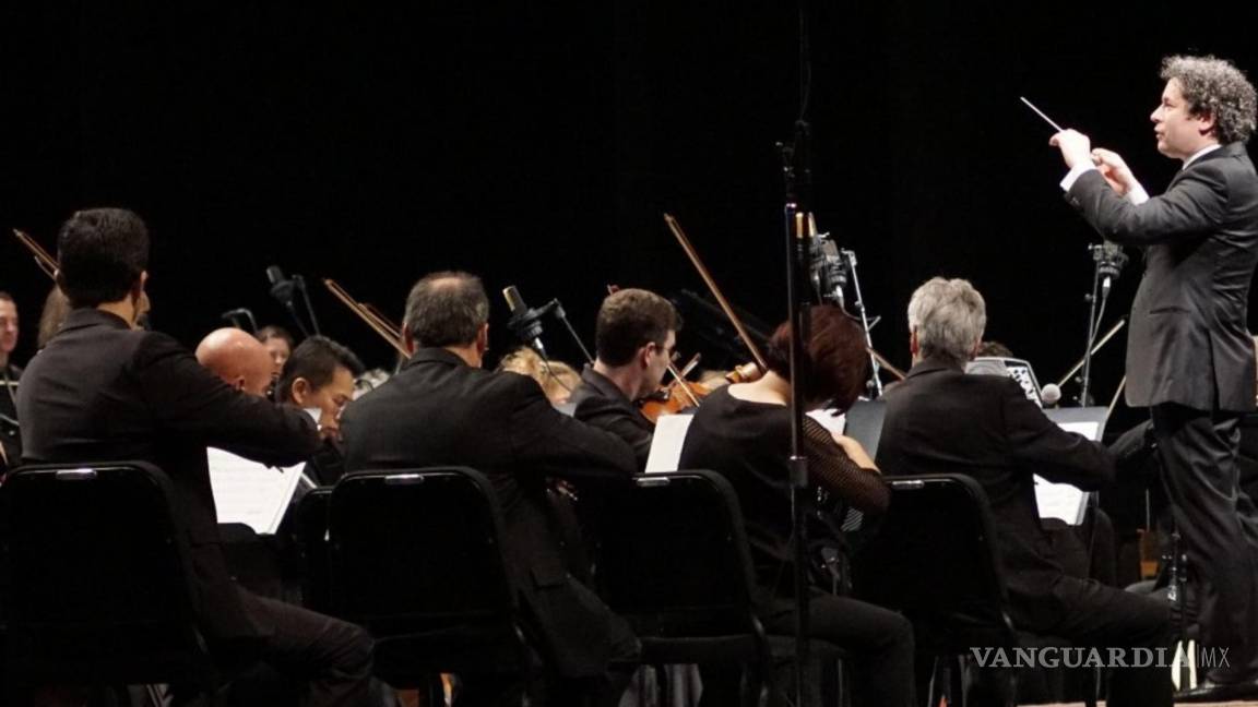 Gustavo Dudamel dirigirá en España “La flauta mágica” por vez primera en su carrera