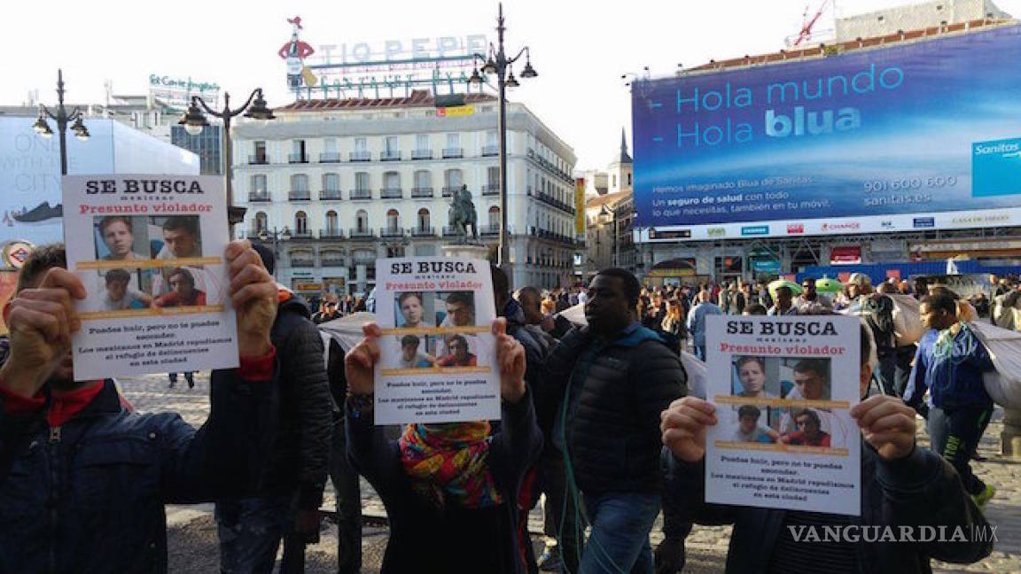 Mexicanos en España pegan carteles de “Los Porkys”